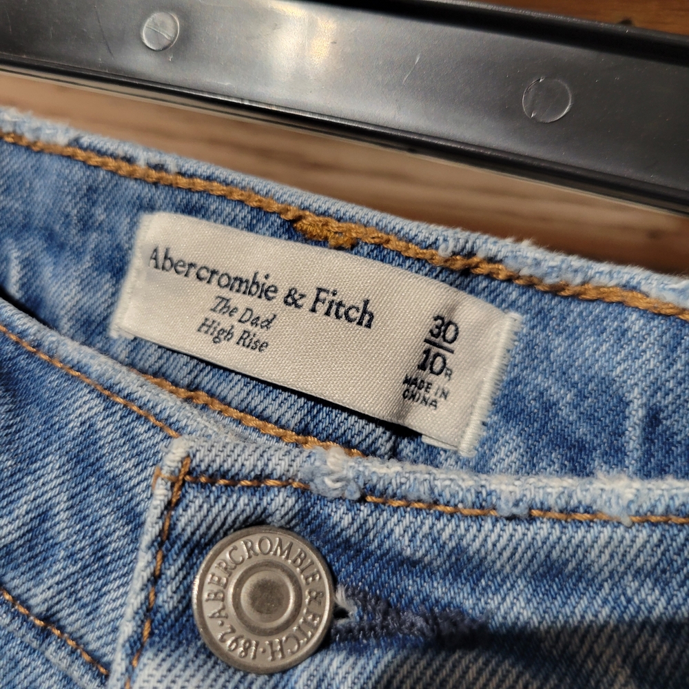 Abercrombie & Fitch High Rise Jeans